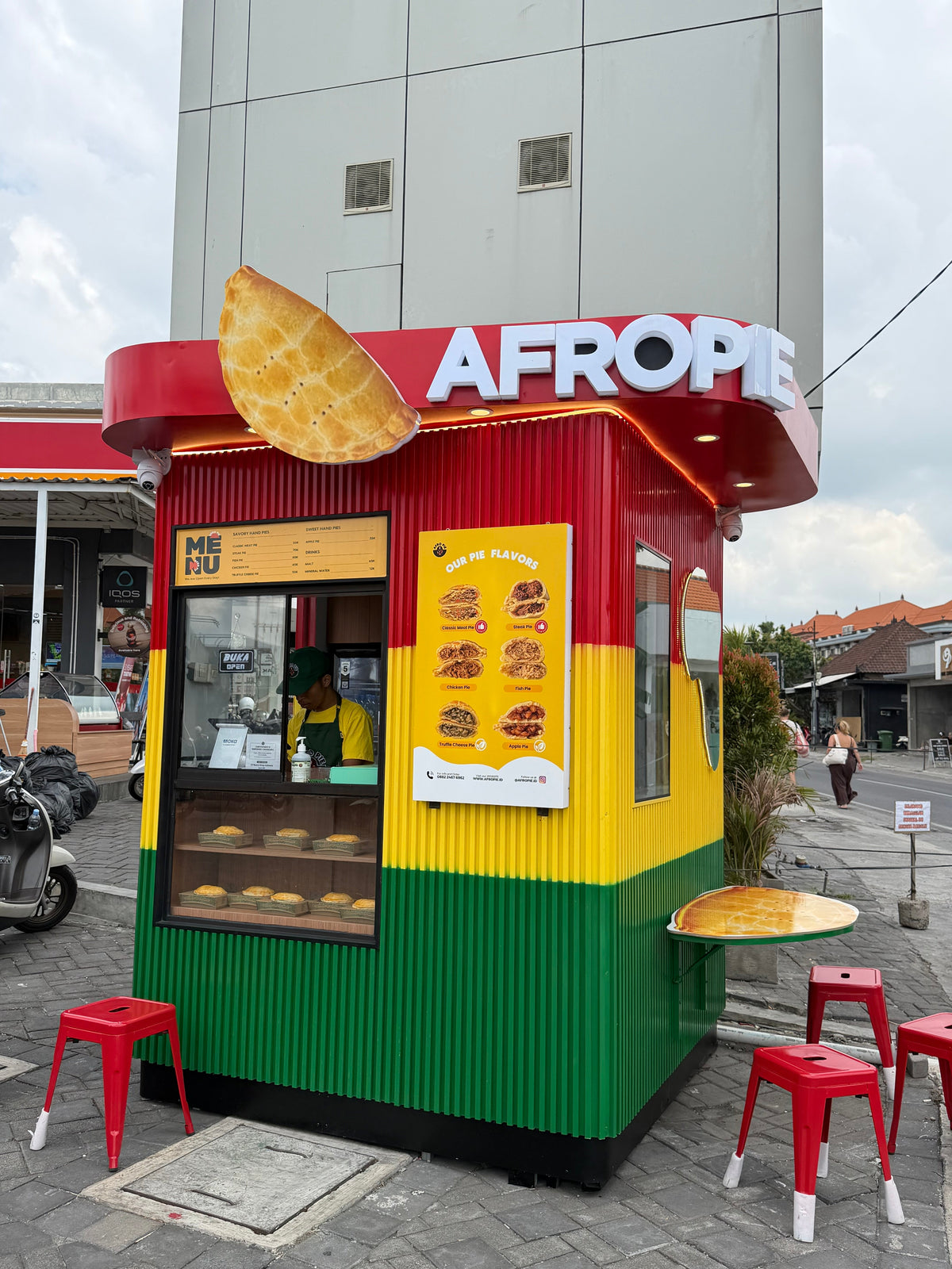 African Meat Pie in Canggu Bali: Try Afropie’s Classic Meat Pie